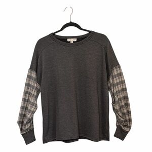 SHE + SKY Plaid Sleeve Ruched Long Sleeve Top Crew Neck Gray Small
